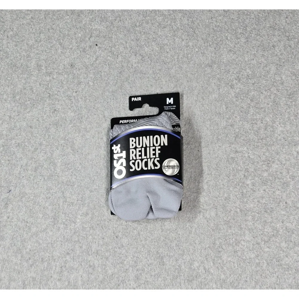 Os1st Men Socks Medium Gray Bunion Relief Split Toe 1 pair NWT